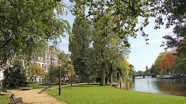 Short Group Plantage Amszterdam